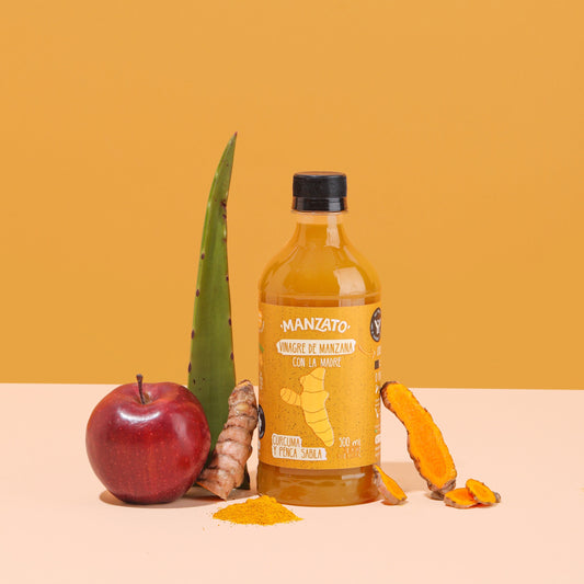 2 vinagres con cúrcuma + 1 mini vinagre